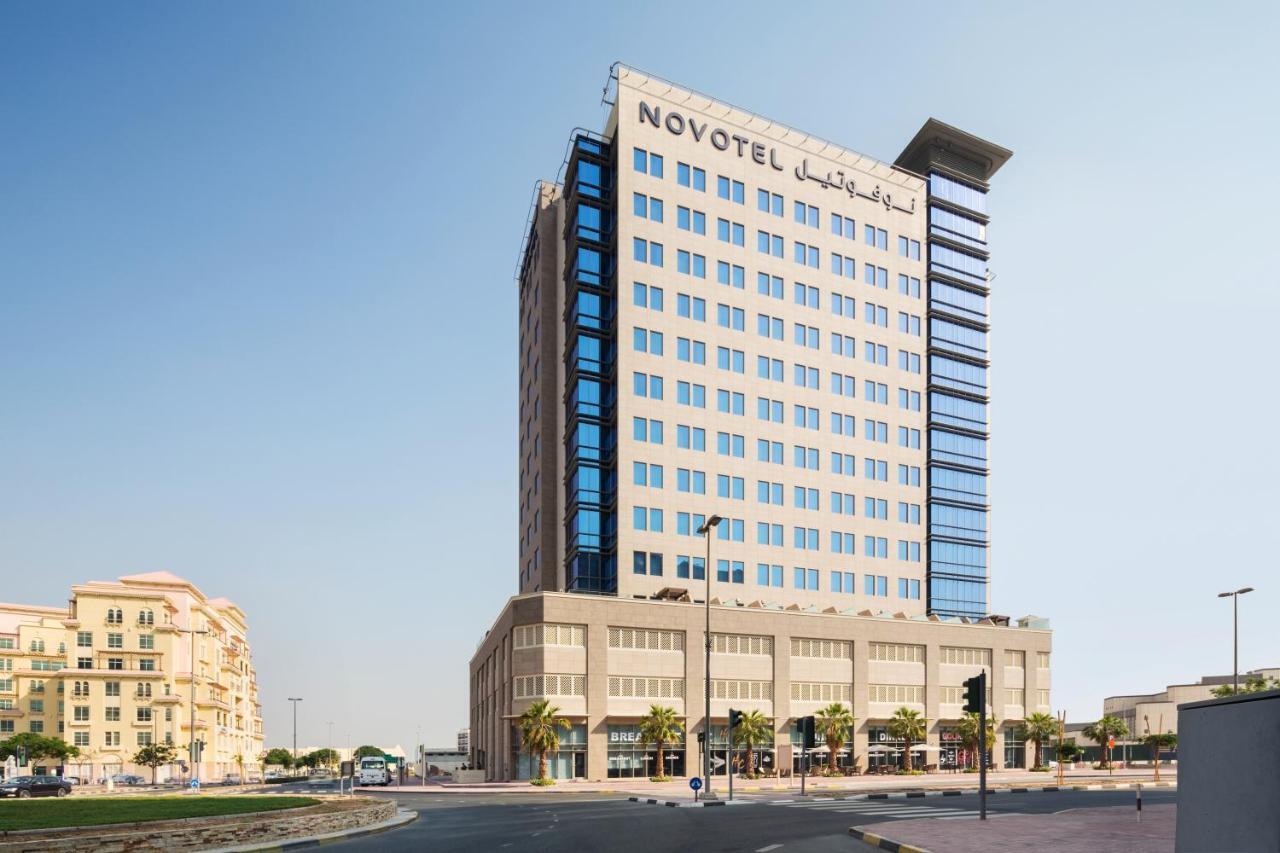 Novotel Bur Dubai - Healthcare City Exterior foto